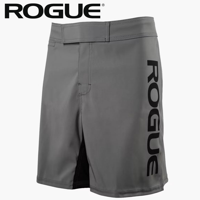 ROGUE ファイトショーツ2.0 グレーを正面から捉えた全体シルエットと右脚の縦ロゴ配置、フロント構造が分かるデザイン