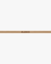 ELEIKO 木製テクニックバー ナチュラルウッド 150cm 中央部を水平に捉えた接写でロゴ刻印と表面仕上げが確認できるディテール