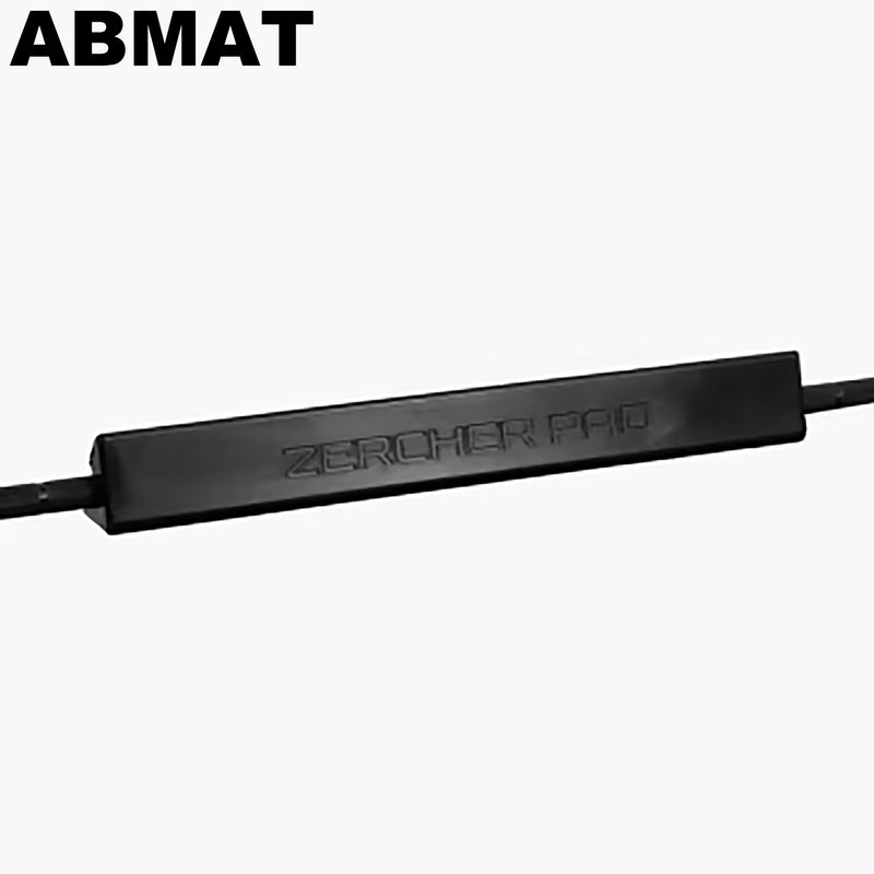 AbMat ザーチャーパッド ブラック 正面水平構図でバー中央に装着したパッド全体の形状とロゴ刻印が確認できるクローズアップ