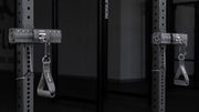 ANCORE Pro を左右に2台設置したデュアルケーブルトレーニング構成の使用例