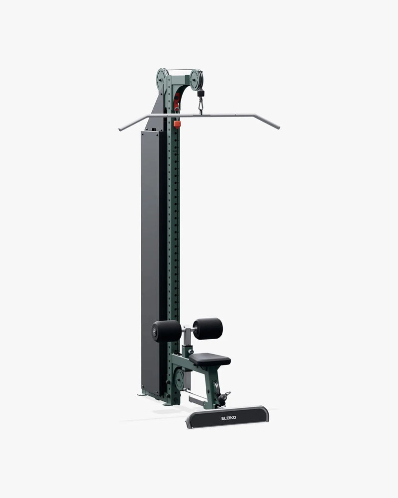 ELEIKO ラットプルダウン＆ローロウ コンボ マルチステーション型 ファーグリーンの正面斜視