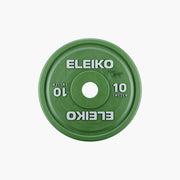 ELEIKO 新型パワーリフティングコンペティションプレート IPF公認品 緑 正面から捉えた10kgウェイトプレート、ELEIKOロゴと重量表示、中央スリーブ穴とIPF公認刻印が確認できるフロントビュー