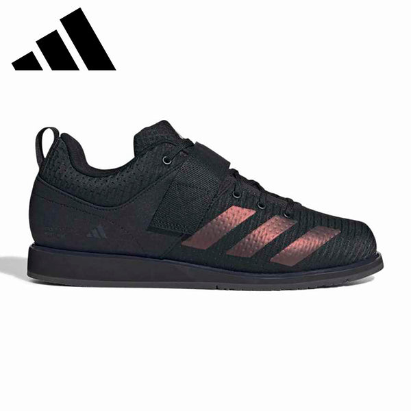 adidas パワーリフト 5 コアブラック / コアブラック / カーボンの外側面。ストラップとヒール構造を備えたスクワットシューズ