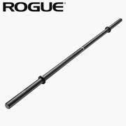 （予約販売商品）ROGUE アクセルバー パウダーコーテッド ブラック 正面からバー全体を捉えた構図で均一な太径シャフトとスリーブ位置が分かる視点