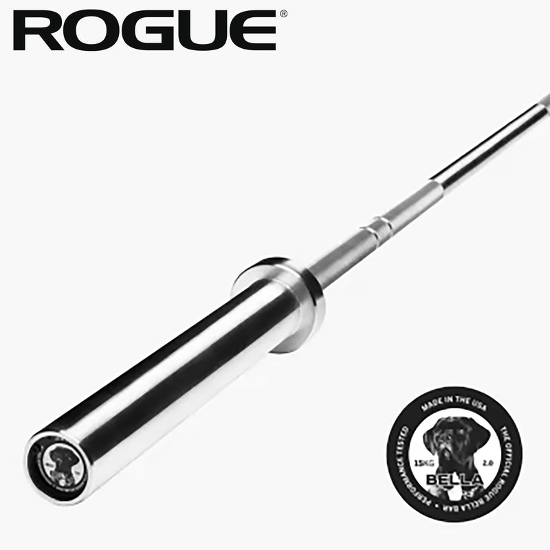 ROGUE ベラバー ステンレスシャフト/クロムスリーブ 全体を斜め俯瞰で捉えた構図 ブランドロゴとバーベル全長のバランスを示すビュー
