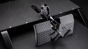 ROGUE ライノ ローロウアタッチメント ブラック ロゴ入りフレームとハンドル装着部を横から捉えた構造確認用ディテール
