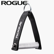 ROGUE シングルハンドル ケーブルアタッチメント ハンドル直径28.5MM シルバー 正面やや上からの全体ビュー、三角ストラップとローレット加工アルミハンドルの形状が分かる構図