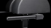 ROGUE アブラムGHD2.0 ブラックのハンドル部を斜め下から捉えたディテール、グリップ径と位置関係が分かる構図