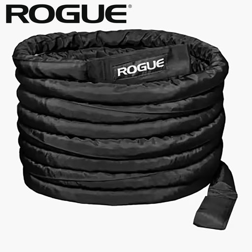 ROGUE 45フィート シース付きコンディショニングロープ ブラック コイル状に巻かれた全体を正面から捉えロゴタグと厚みが分かる構図