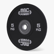 MBC ウレタンバンパープレート ブラック 5kgを正面から撮影したフロントビュー、重量表示と中央穴の仕上げが確認できる構図