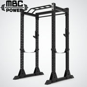 MBC パワーラック スタンダード210cm ブラック 正面やや左から全体構造と懸垂バー形状・支柱ホール配置が確認できる基本構成