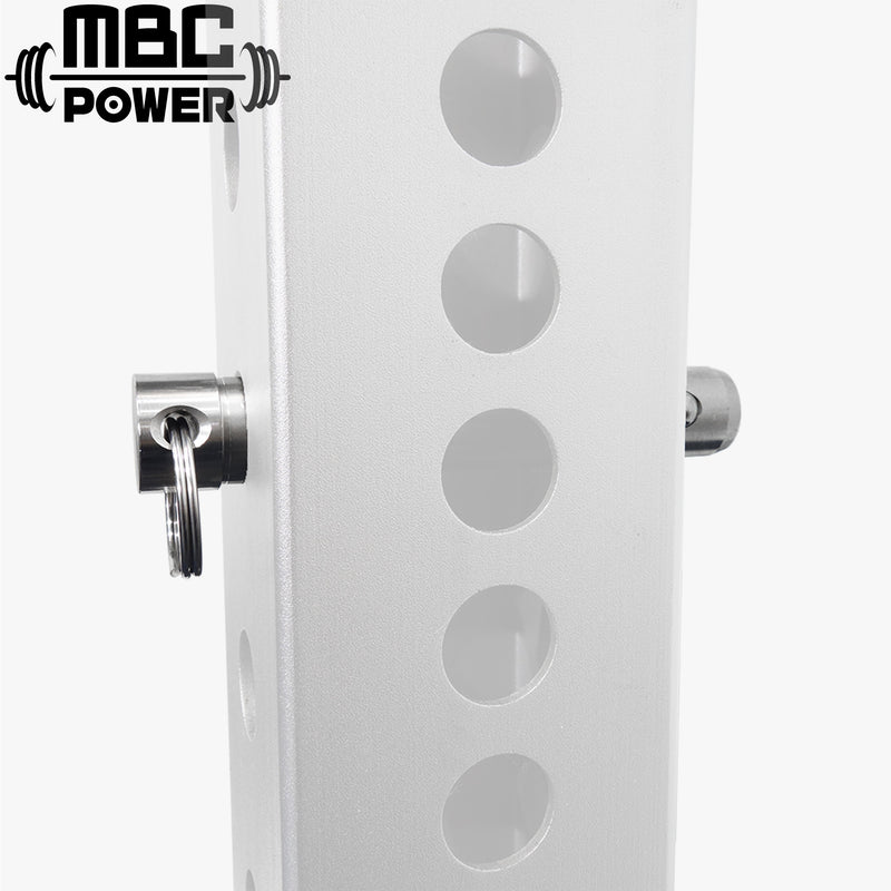 MBC オリジナルラック DIY用カスタムパーツ類 シルバーのストッパーピンを支柱側面から水平視点で装着した状態、ピン径とロック機構が分かるディテール構成