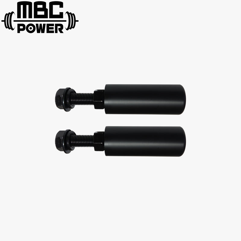 MBC オリジナルラック 樹脂製ショートプレートホルダー（ペア）ブラック 正面水平アングルでボルト一体型シャフト2本を並べた単体構成