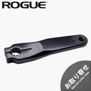 ROGUE エコーバイク交換用パーツ 左クランクアーム V3 ブラック。斜め上方から見た本体全体で、ペダル取付用のネジ穴と車軸接続用のスプライン穴を備えた金属製クランク。エコーバイクの補修・メンテナンス用部品。